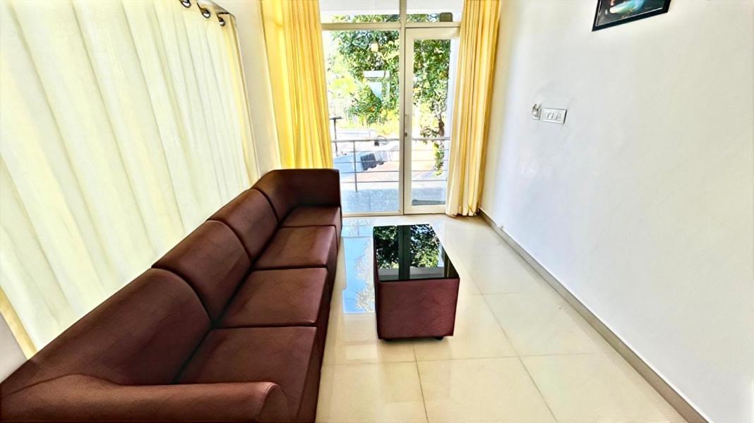 Elenji Vitara Resort Мунар Екстериор снимка